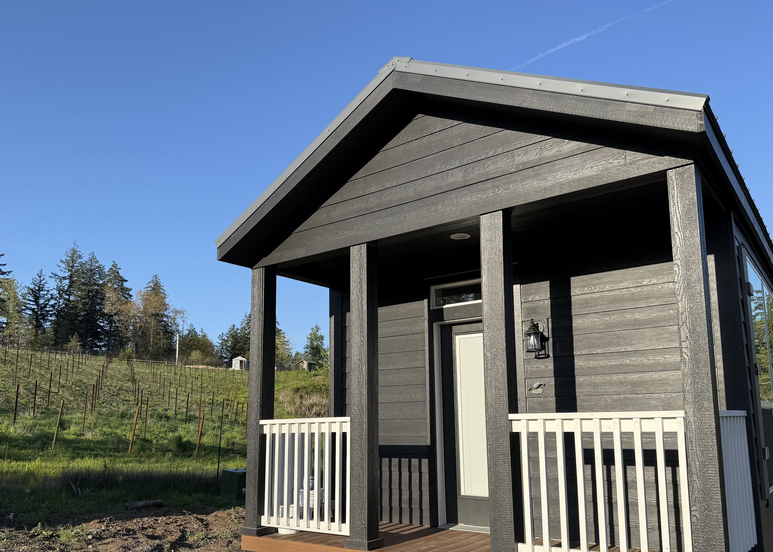 The vineyard cottage at Chaos Vineyard
